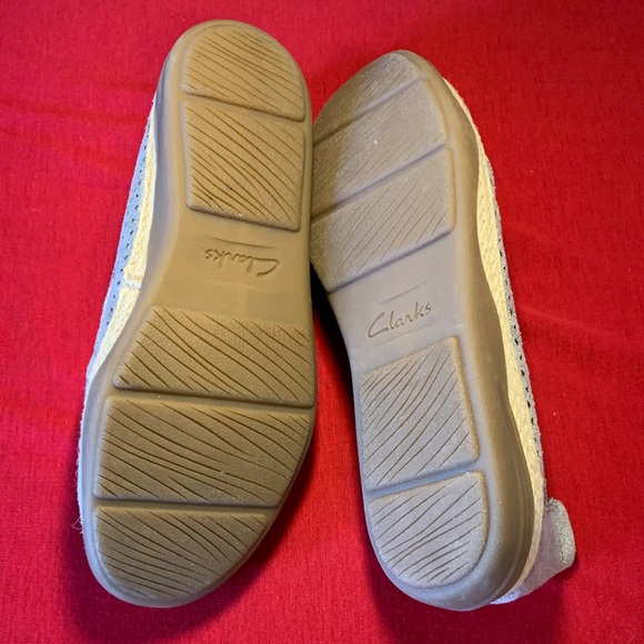 Clarks Collection 7.5 Women's Perforated Blue Gray Loafers - Picture 5 of 5